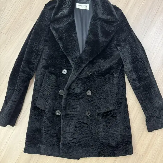 생로랑 남성 퍼코트 Saint Laurent fur coat 48