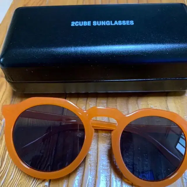 2 cube sunglasses