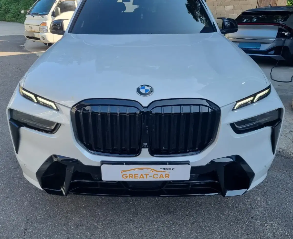 BMW G07 X7LCI블랙그릴 키드니 퍼포먼스타입