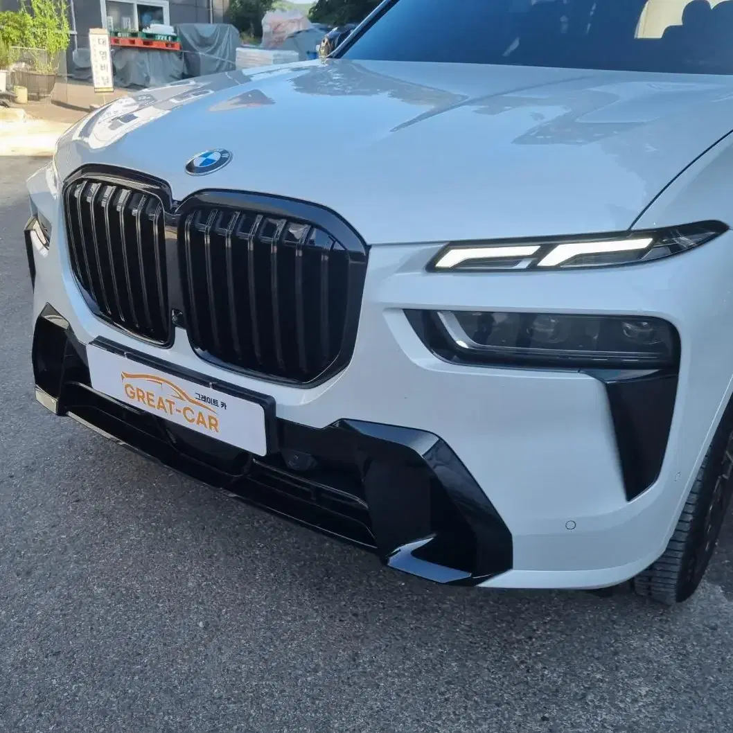 BMW G07 X7LCI블랙그릴 키드니 퍼포먼스타입