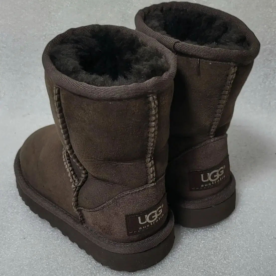 어그 UGG 가죽방한부츠 양털부츠 중목부츠 유아아동용 150 브라운