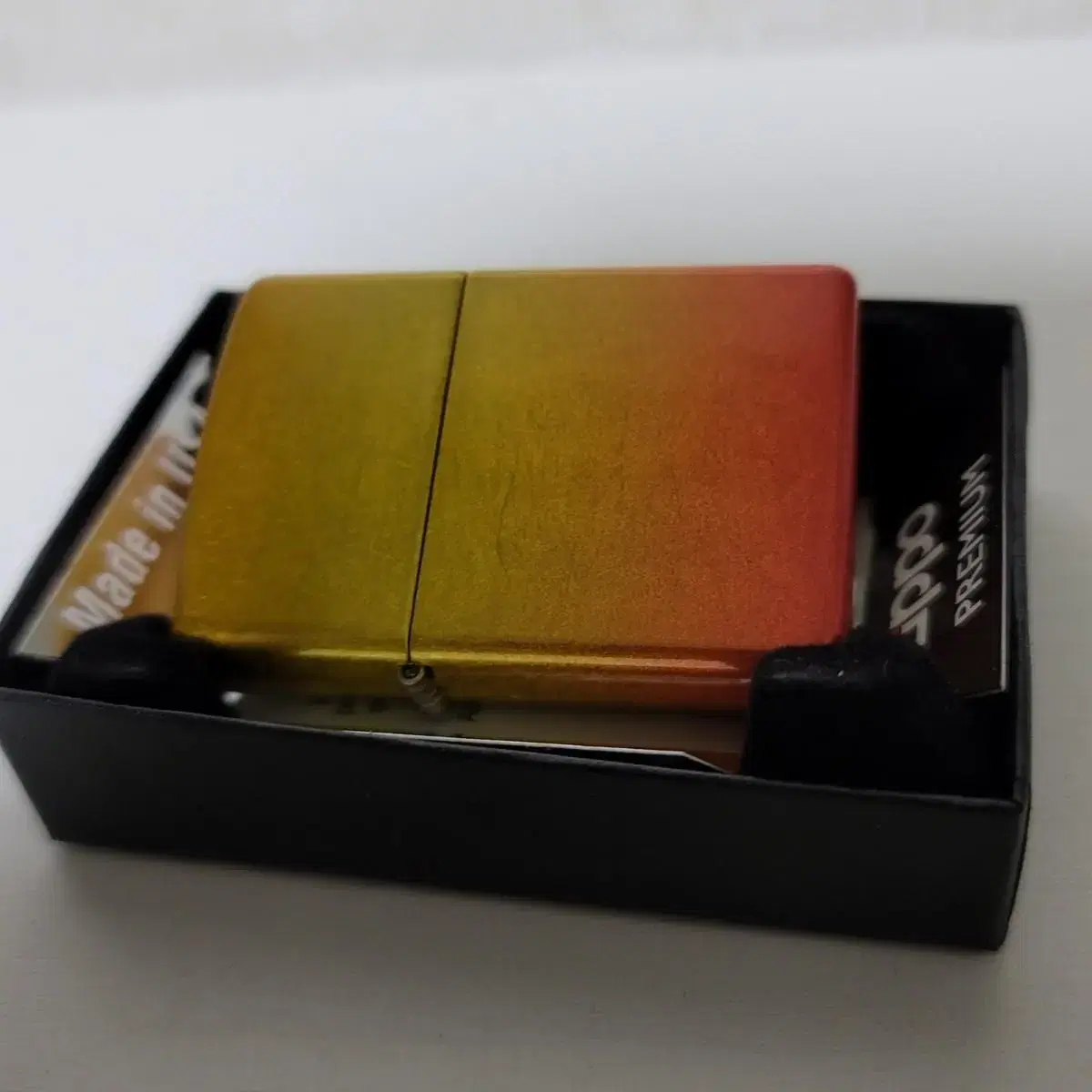 48512 Ombre Zippo Orange Yellow 디자인