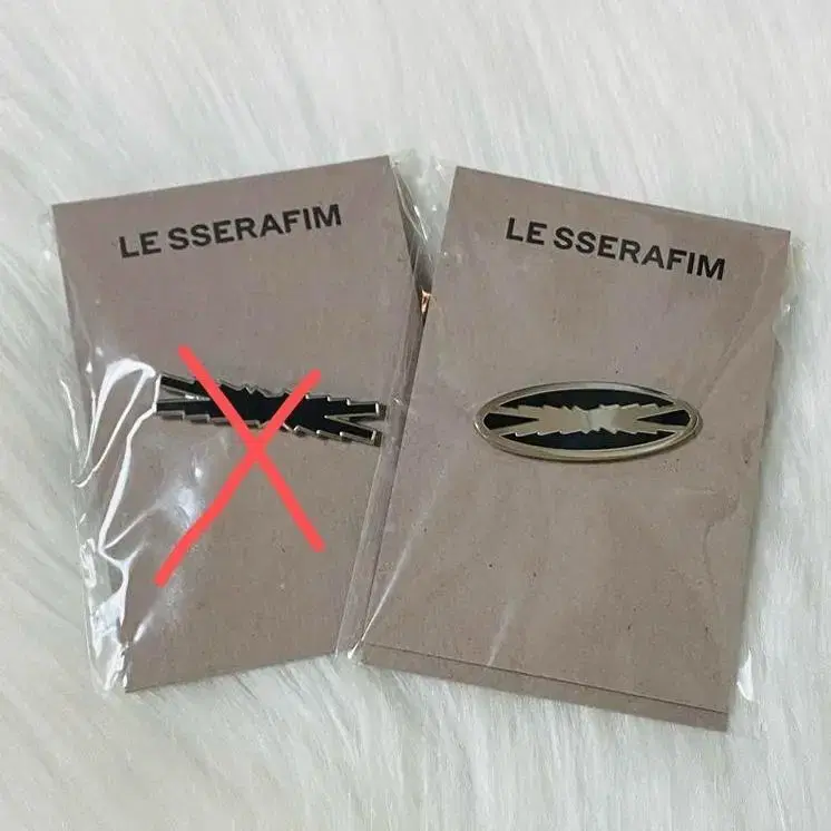 Le Sserafim Badge Official popup store Merchandise Accessories