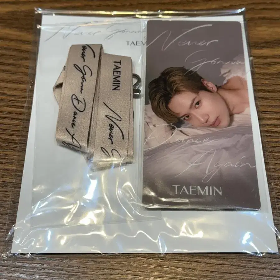 태민 공굿/ 미개봉 Lanyard+Hard photo_B