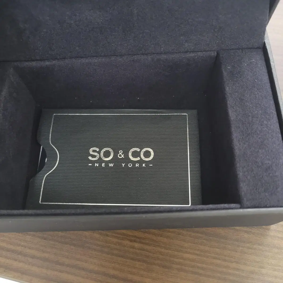 So&Co (소앤코) Women's Madison Watch