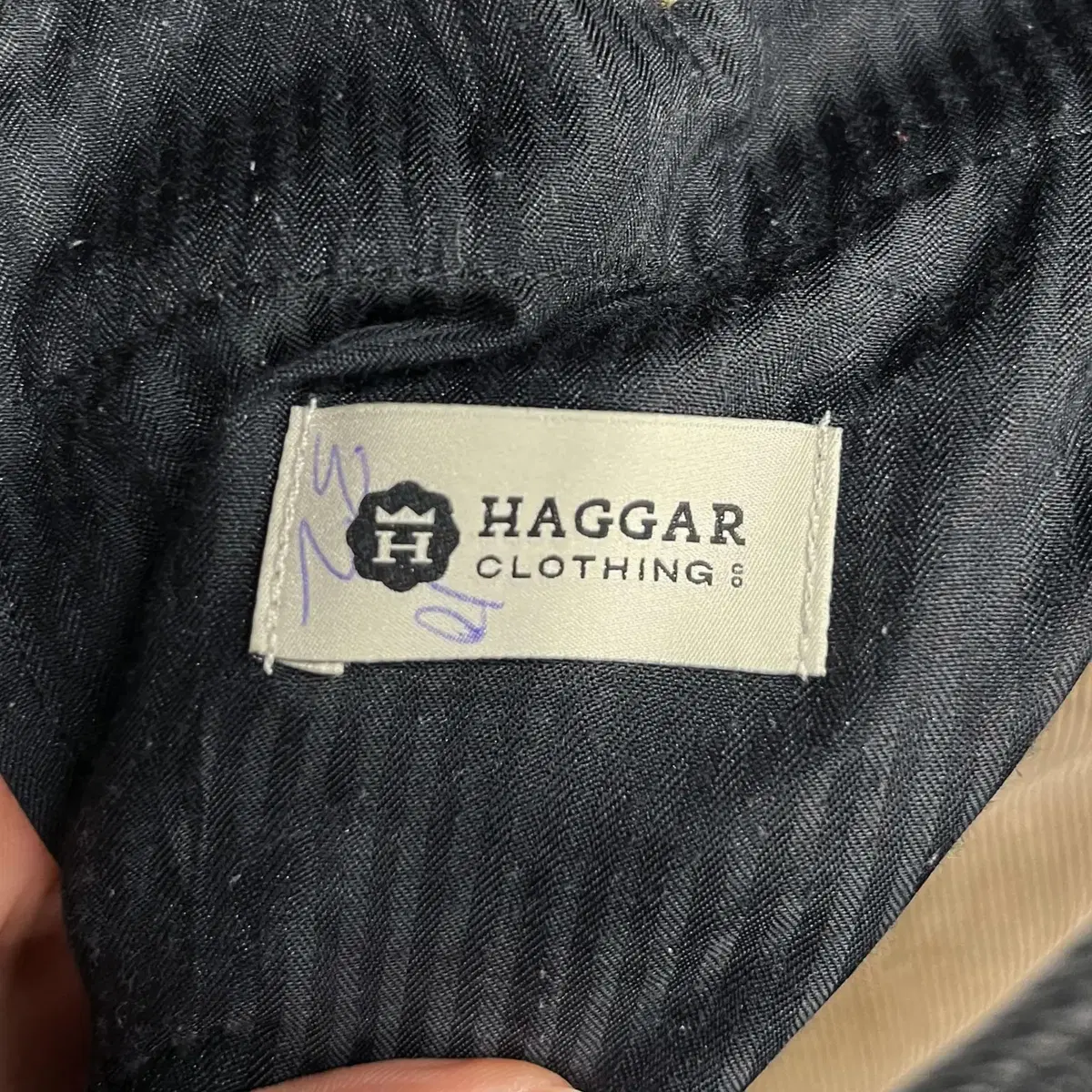 HAGGAR 브라운 투턱 와이드핏 코듀로이 팬츠