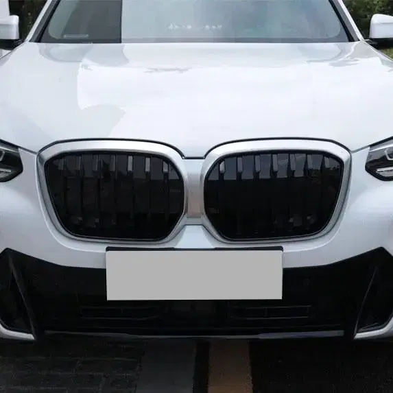 BMW IX3 G08 블랙 키드니 그릴 순정형 X3M F97 타입