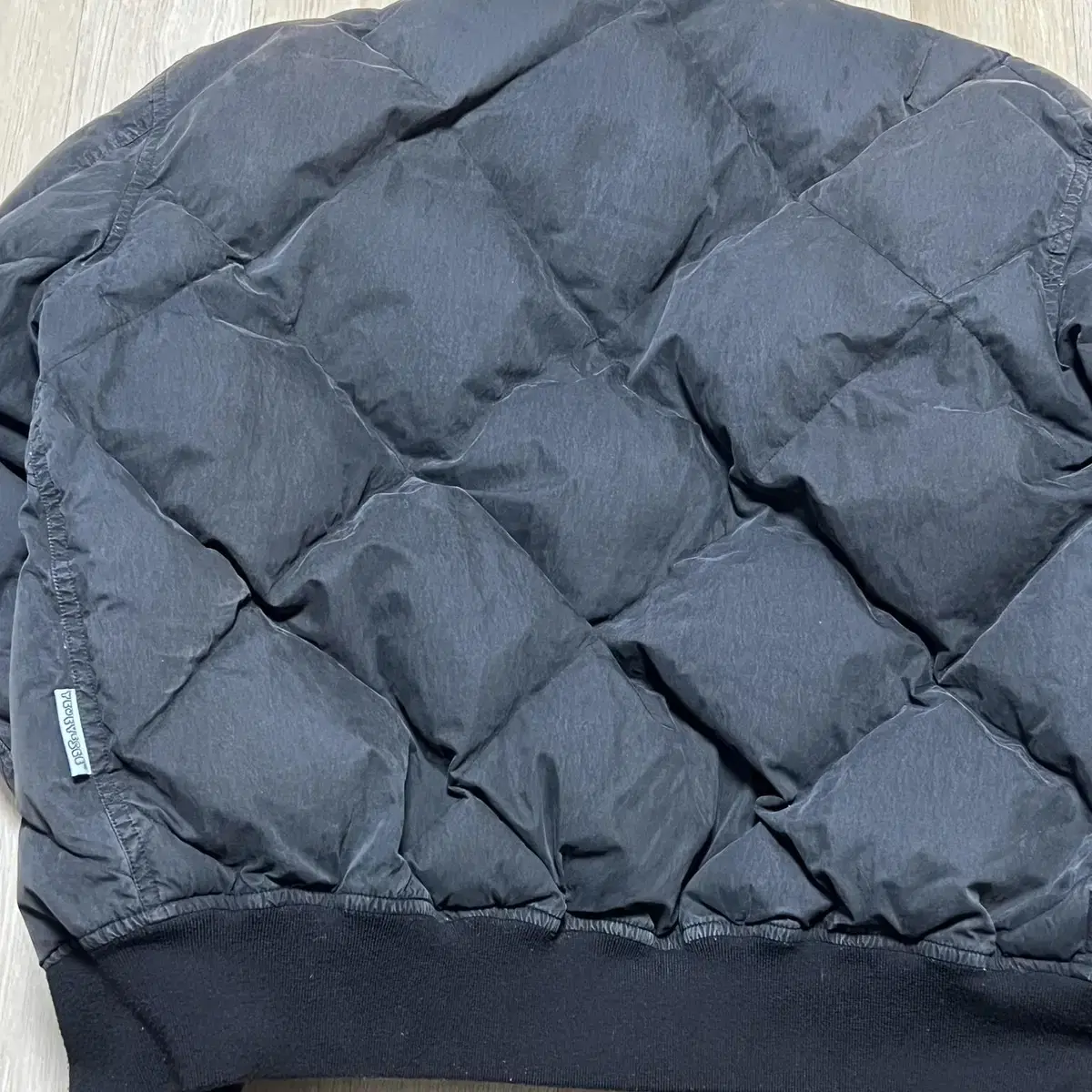 예스아이씨 마원 MA1 Puffer Jacket Black