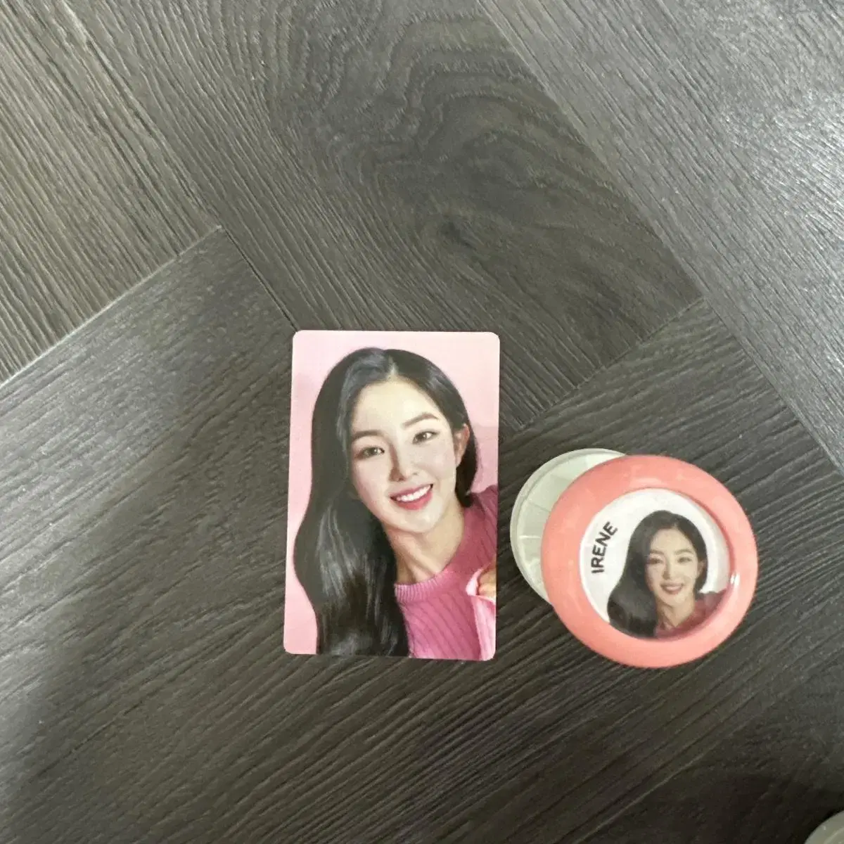 Red Velvet irene stamp TIME TO LOVE photocard (lowered price for 3 days!)