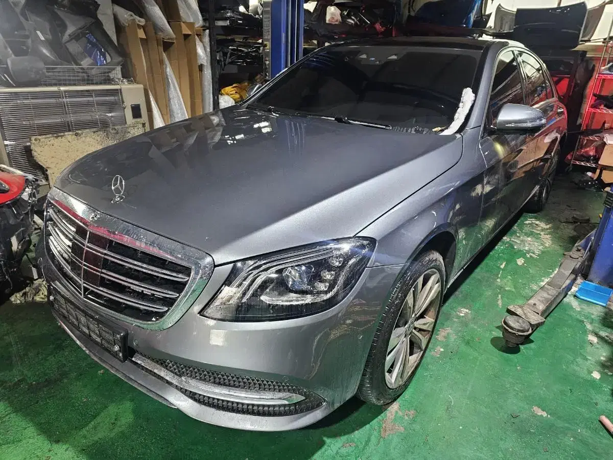 벤츠 W222 S400D 분해 S클래스 부품 판매 보데 부품차