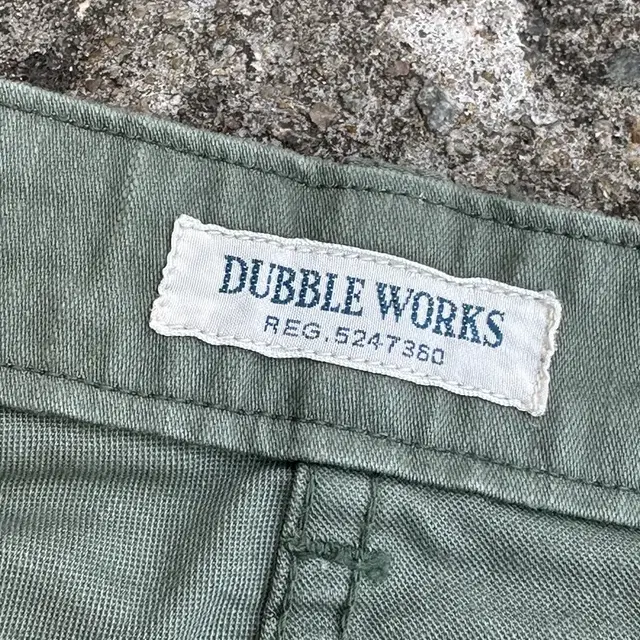 DUBBLEWORKS 더블웍스 퍼티그 팬츠 올리브 색상 30 사이즈