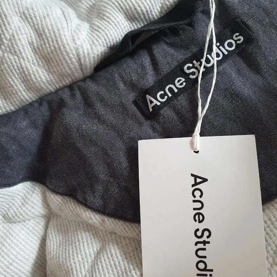 아크네 스튜디오 Acne Studios 점퍼(새상품)