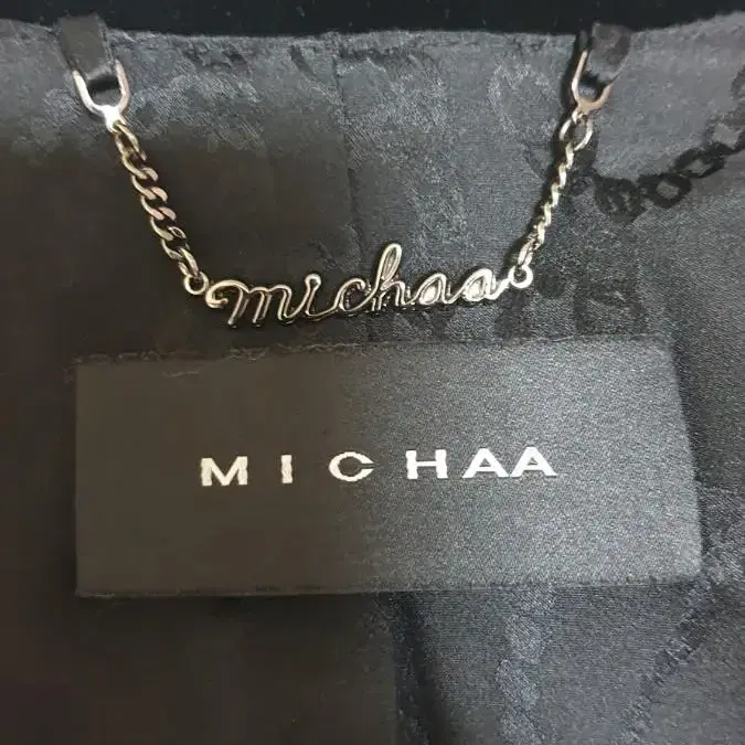 미샤(MICHAA)벨벳 자켓