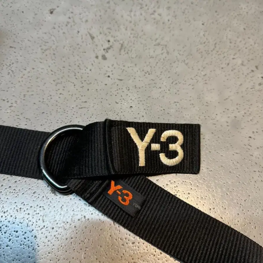 Y-3 벨트