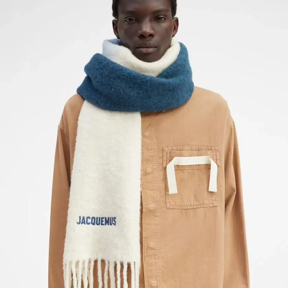 자크뮈스 Jacquemus 레샤페 모아종 그라디언트 스카프 머플러 네이비