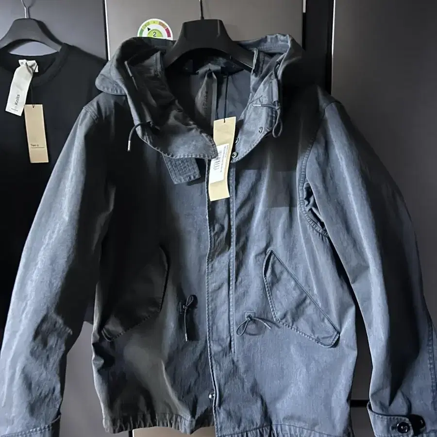 (새상품)텐씨 Ojj  Short Parka  48