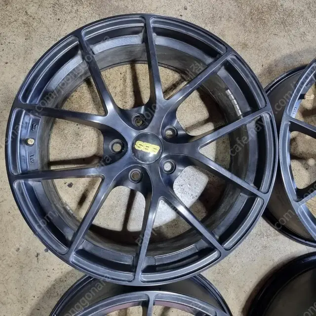 BBS CIR 18인치중고휠 1대분팝니다