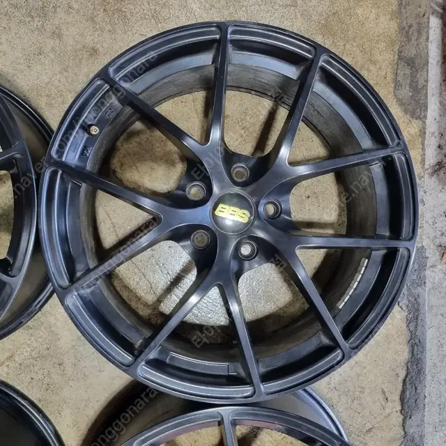 BBS CIR 18인치중고휠 1대분팝니다