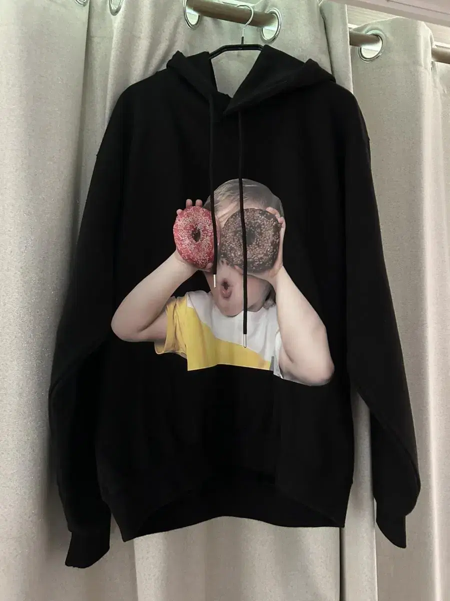 Akhmedravi Donut Hoodie Size 1