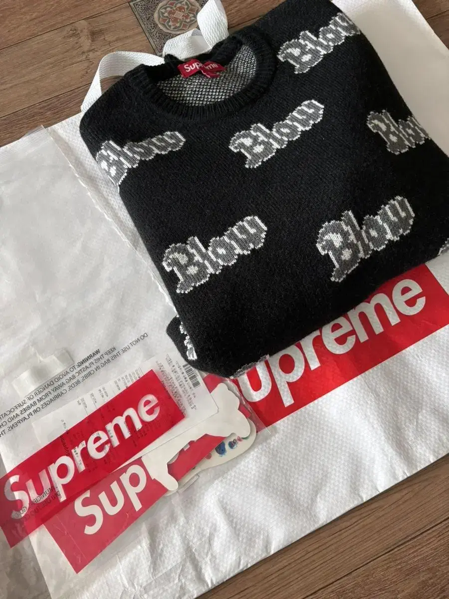 Supreme Blow Knit