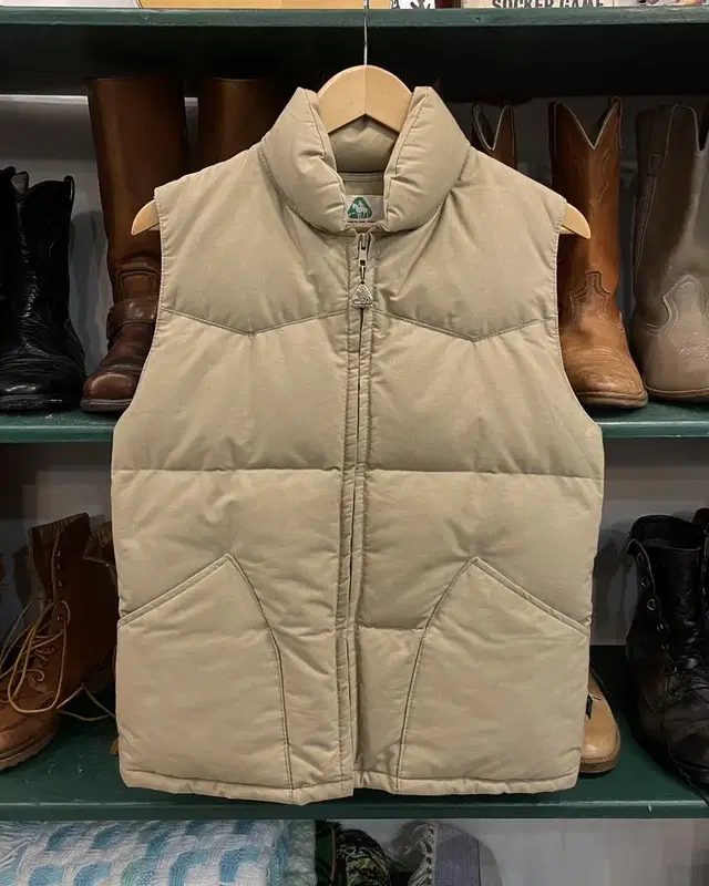 80s pacific trail puffer vest