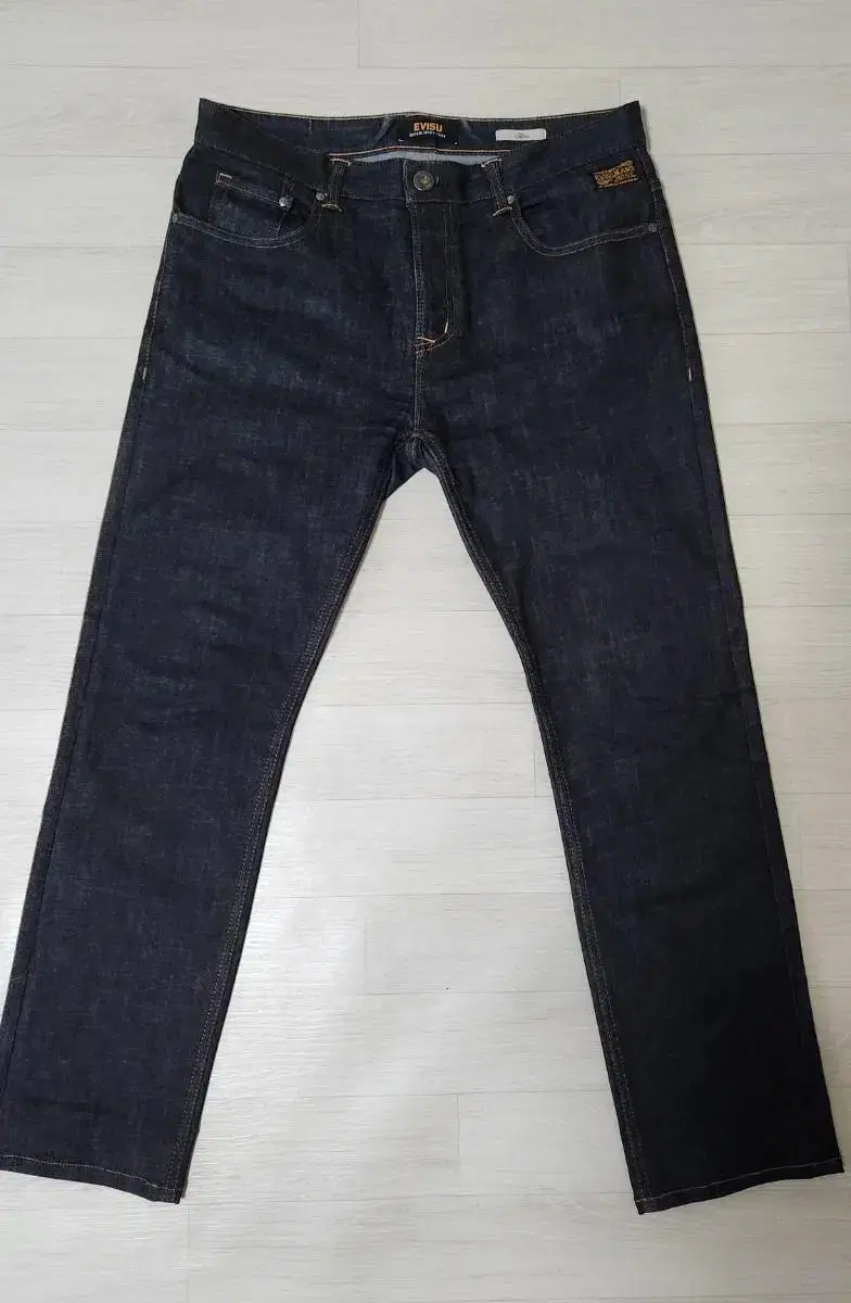 {34}Evisu Selvedge Embroidered JeansDenimJin DieselJin Levi'sDiscreet Jeans