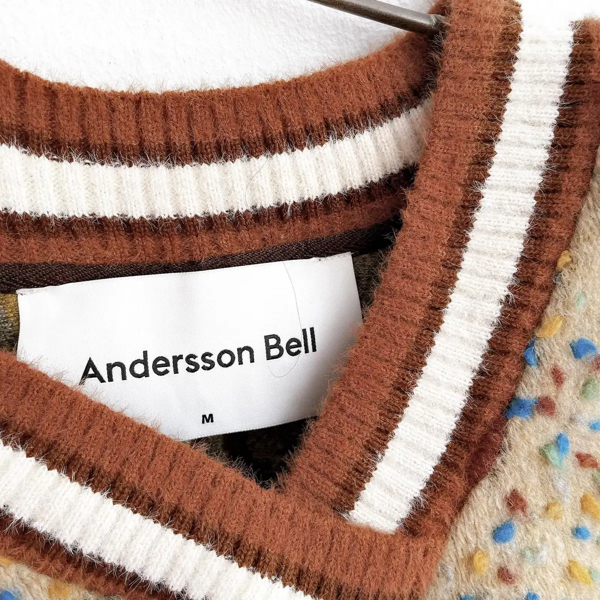 22FW ANDERSSON BELL 플라워 가든 컷 앤 소운 니트 베스트