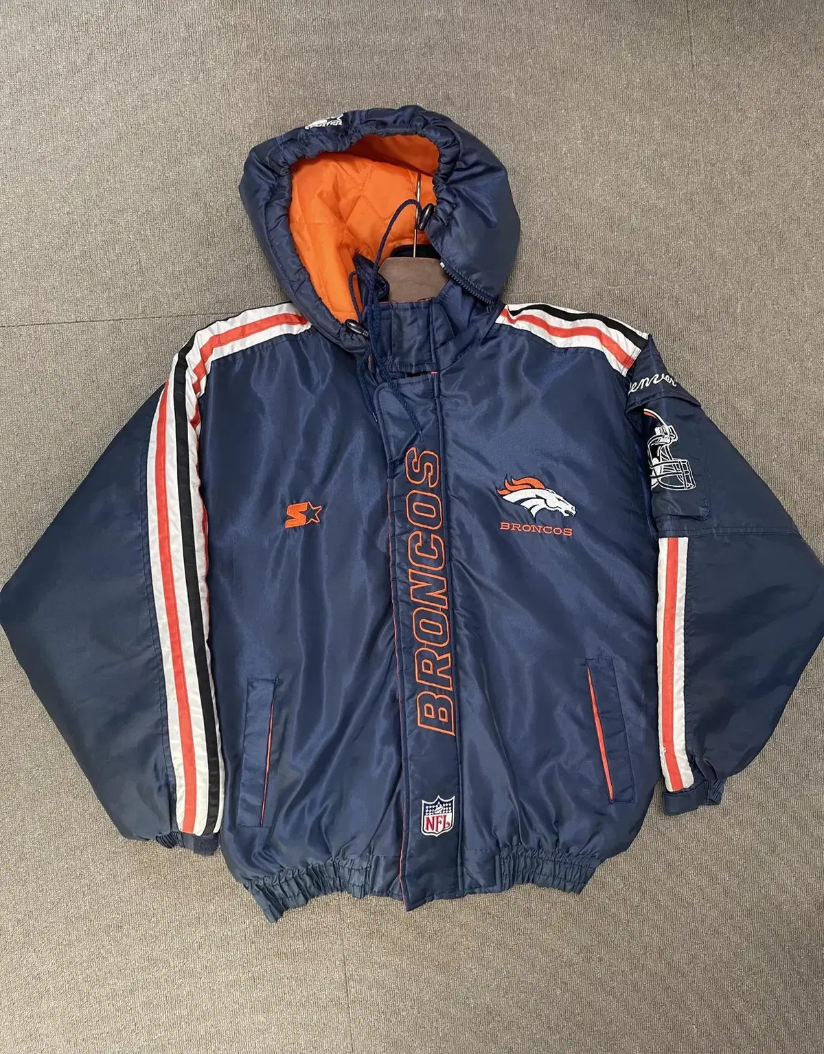 (M) 90s NFL Starter Denver Broncos Old School Jumper