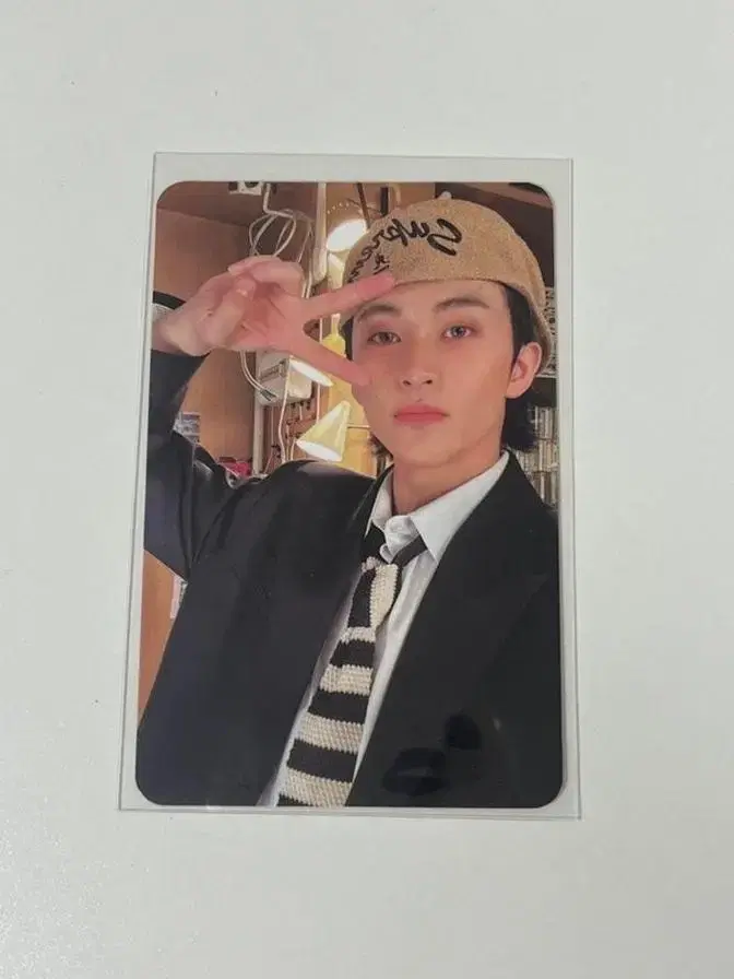 ISTJ Introvert mark photocard wts