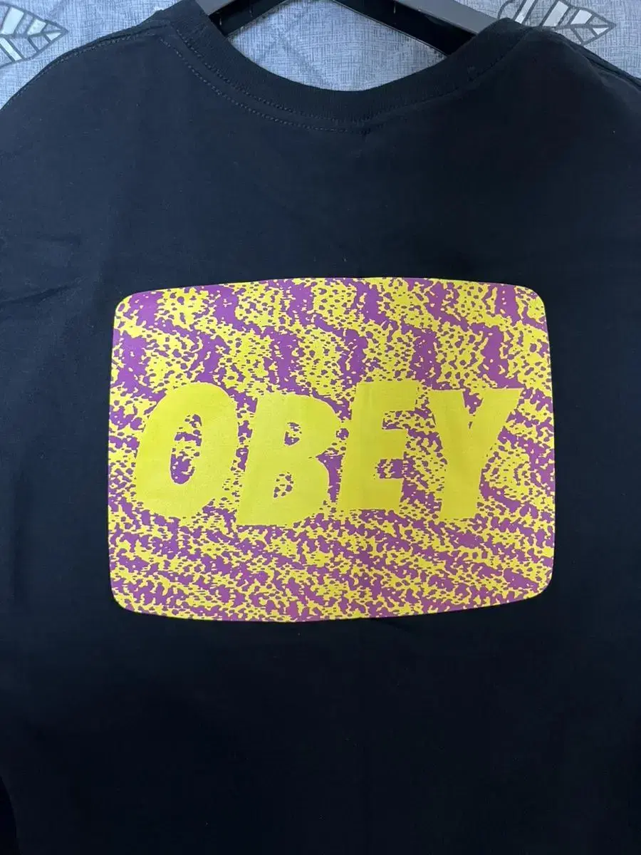 Obey vahn short-sleeved shirt