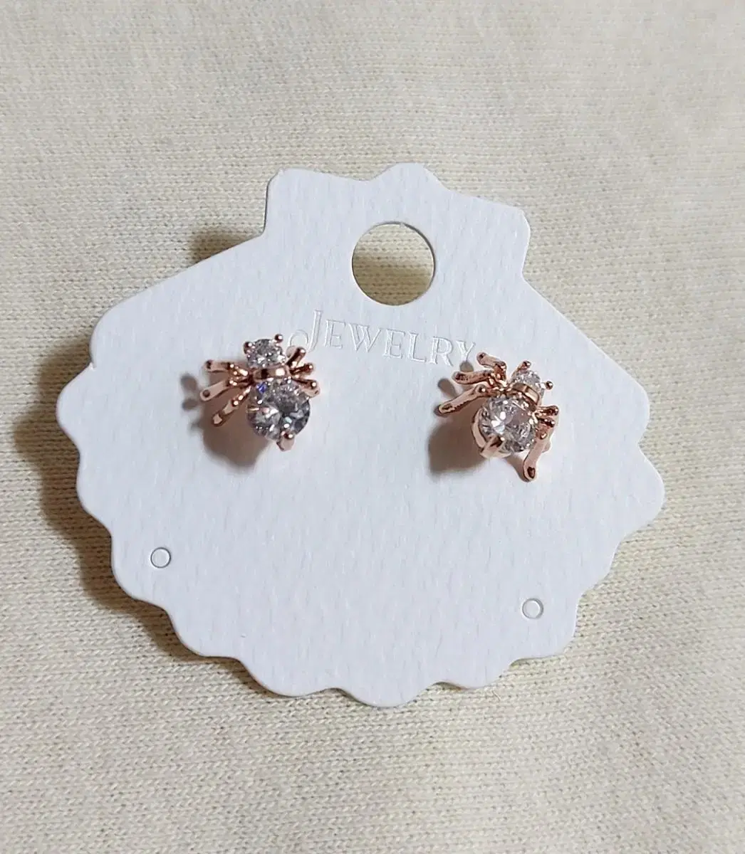 Pink gold color silver spider earrings 1cm E77