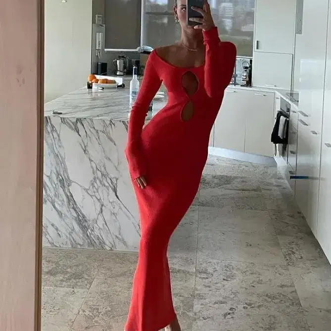 [ISO]Bodycon Deep V-Neck Maxi dress