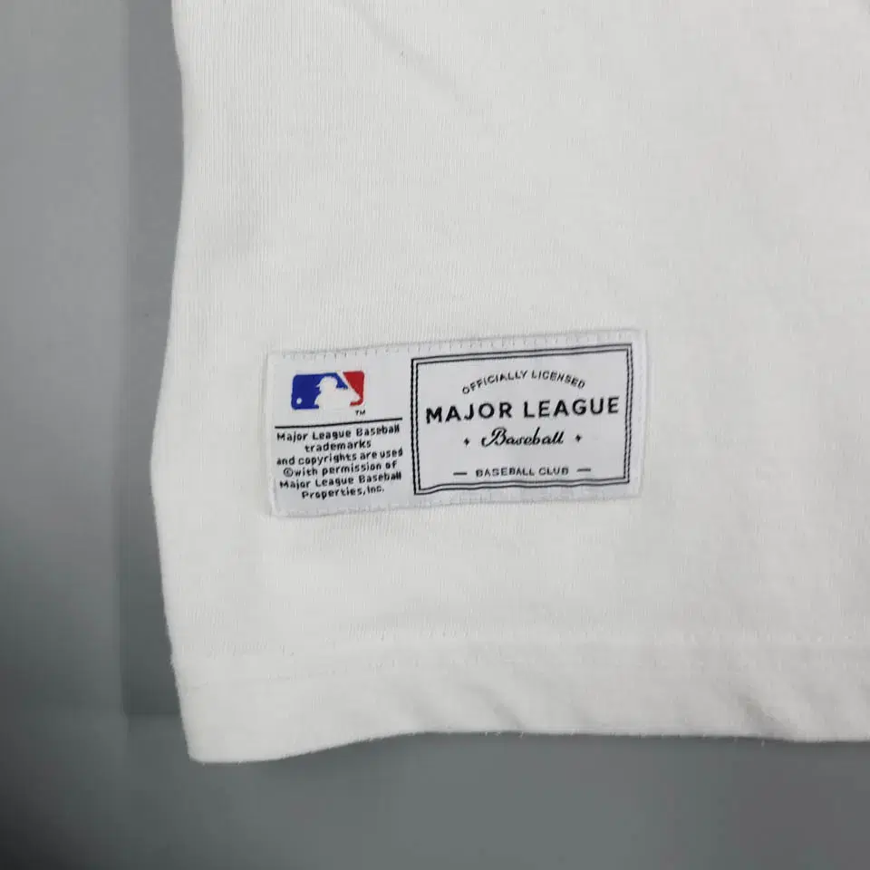 MLB 엠엘비 화이트 그린 옐로우 오클랜드 에슬래틱 코튼 반팔 티셔츠 M