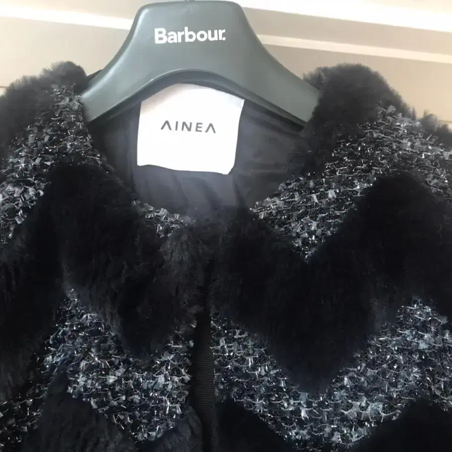 Ainea faux fur 코트