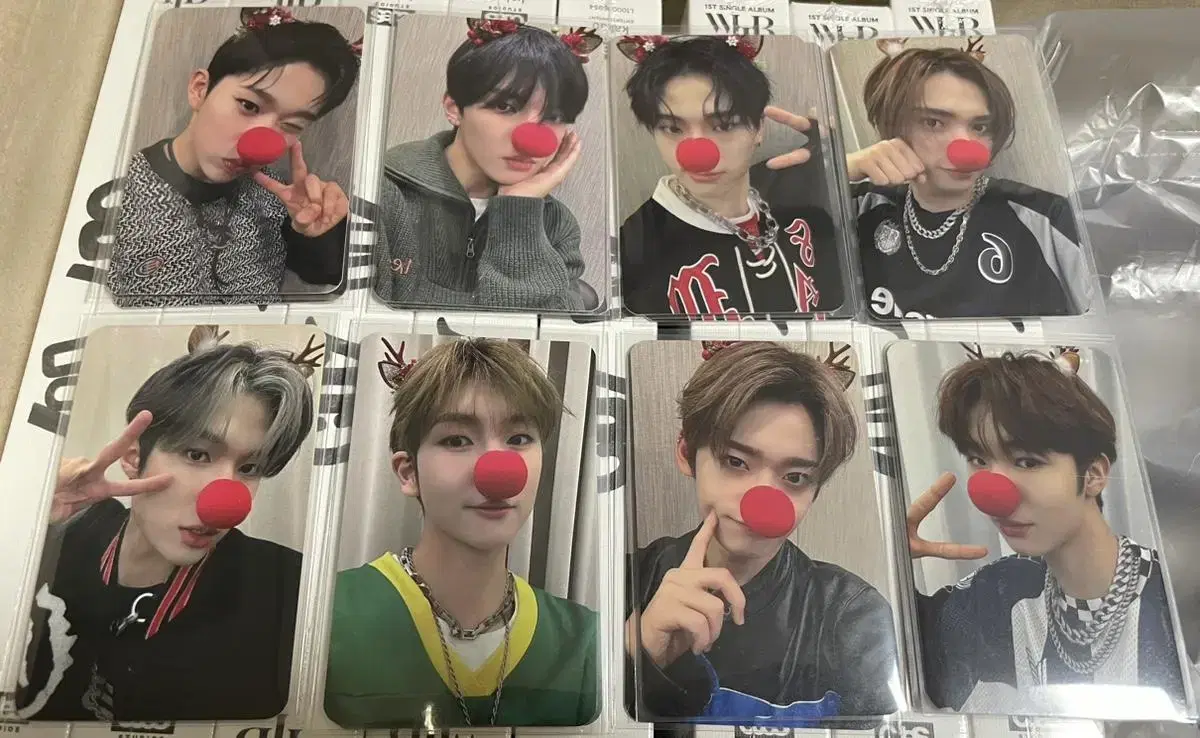 Whov jump up offline unreleased photocard