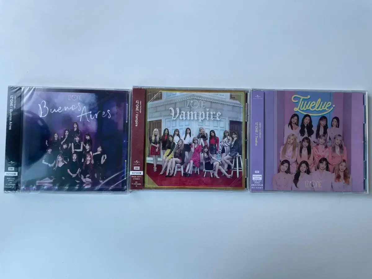 I'm selling unsealed iz*one (Bueno, Vampire, Twelve)