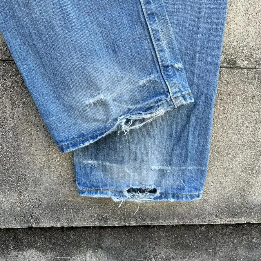 00s 501 Vintage Levis(33)