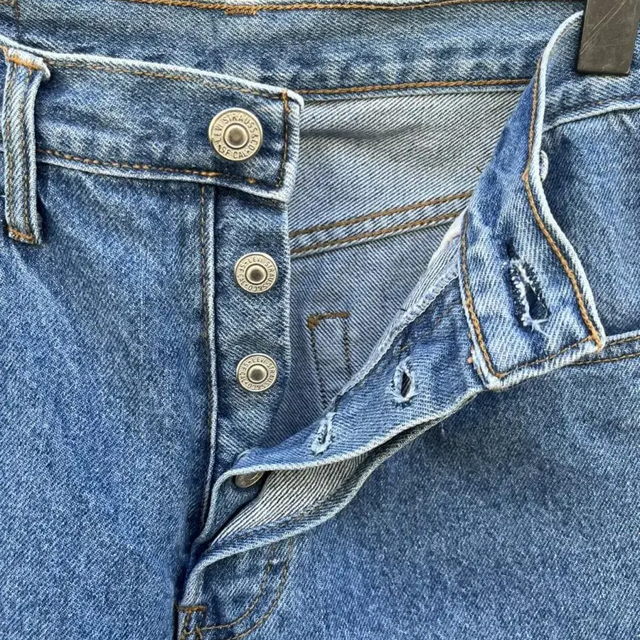 90s 501XX Vintage Levis(30)