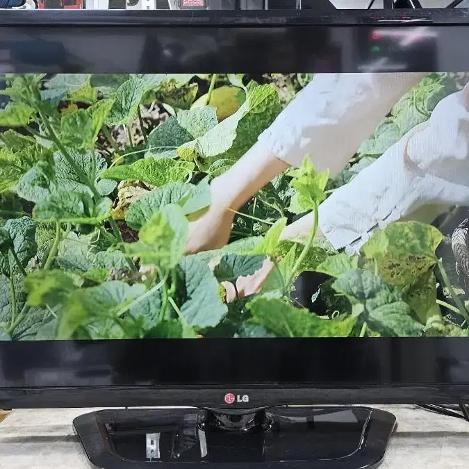 엘지 32인치 LEDTV 모델 32LN540B 배송판매합니다