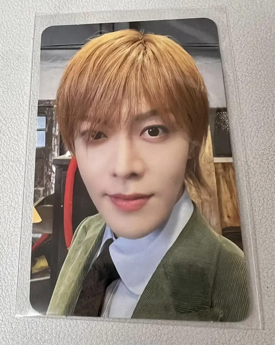 Makestar yuta photocard Pre-order benefits