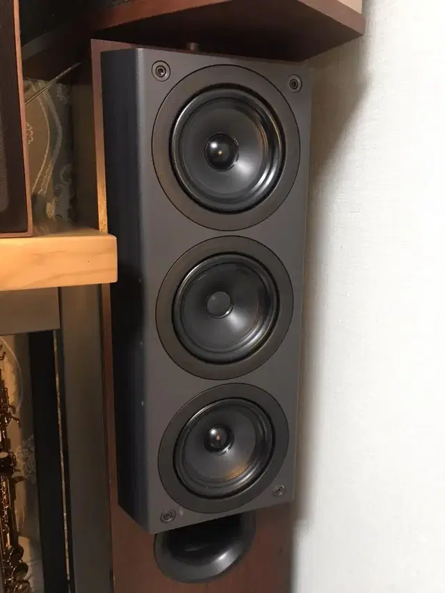 KEF105-3