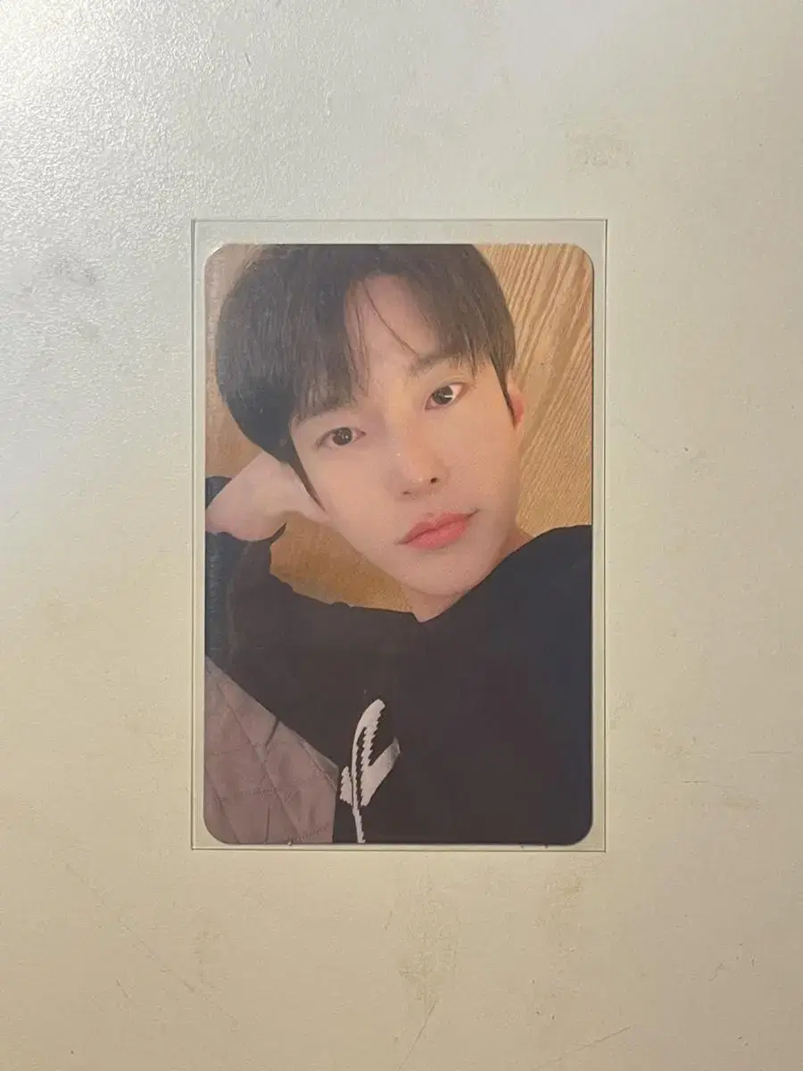 Bed doyoung photocard WTS