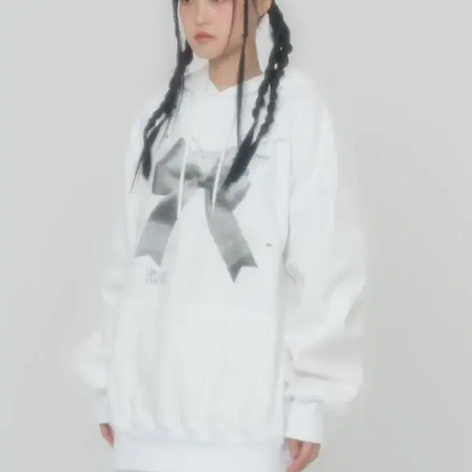 러디칙스 리본 테이핑 후드티 Ribbon Taping HOODIE