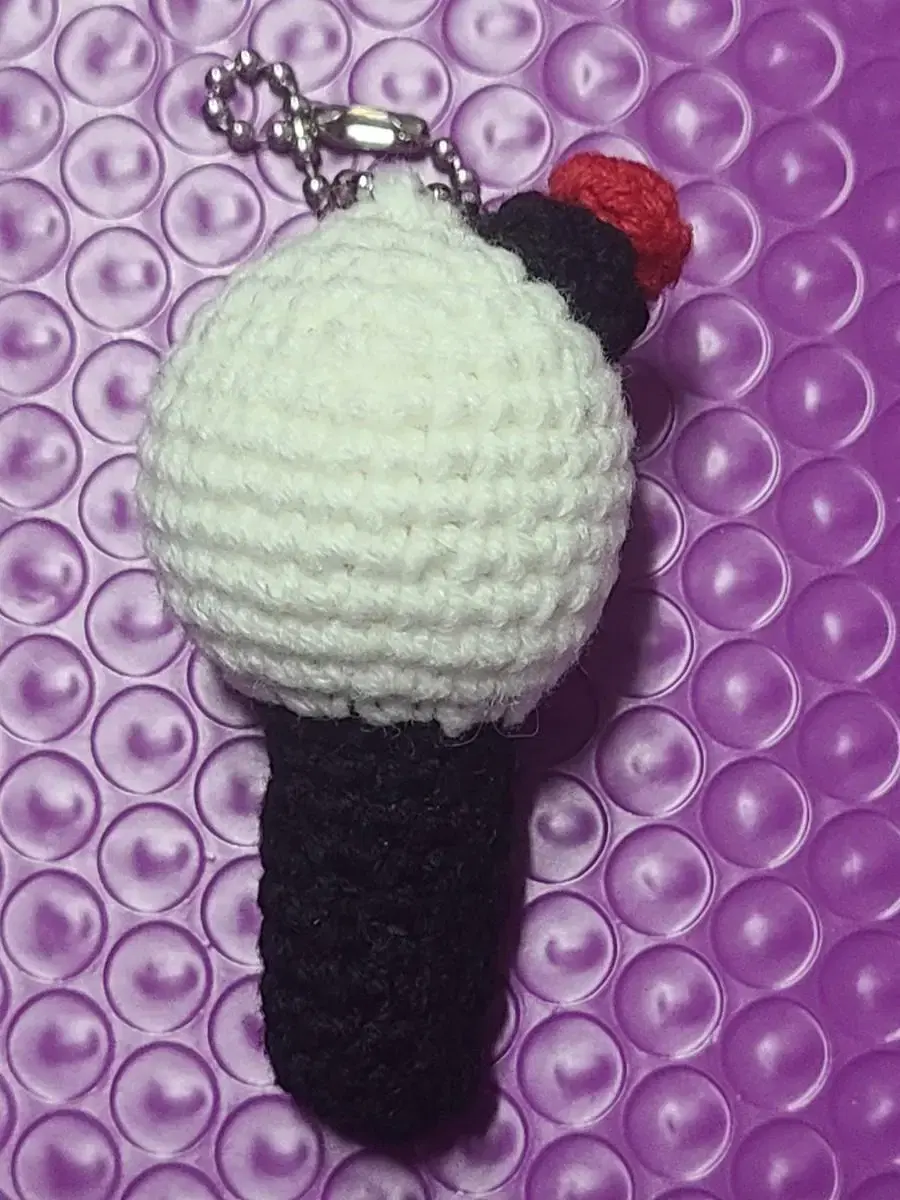 Bangtan BTS Mini Amiibam Knitting Keyring