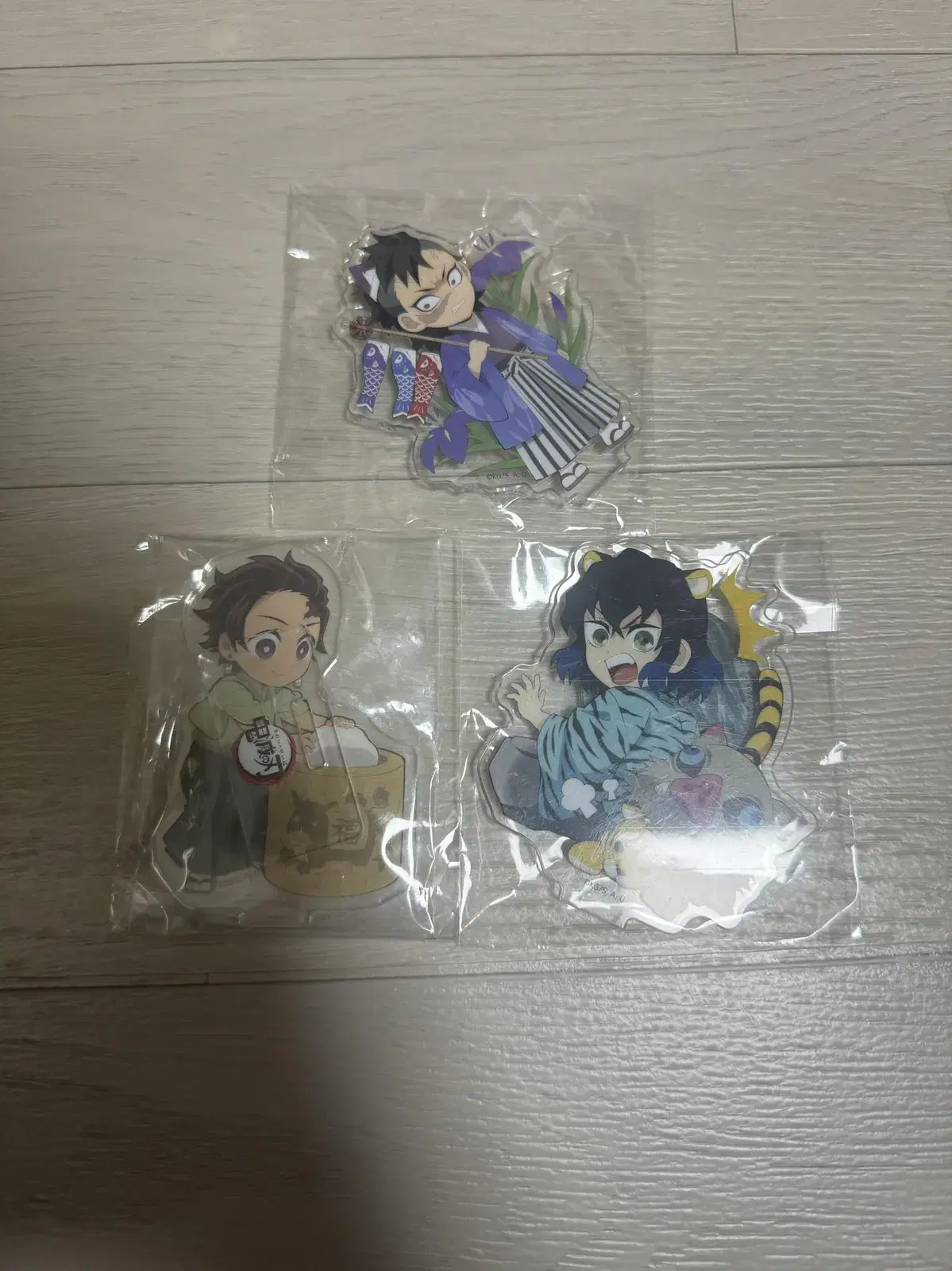 Set of 3 Demon Blades acrylic stand Used