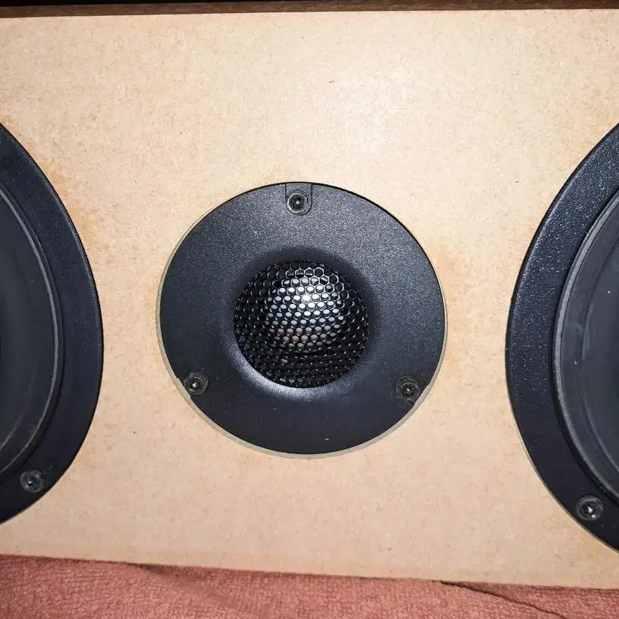 CRISS SC-1.5 CENTER SPEAKER