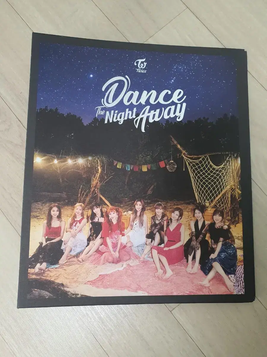 Sell Twice Photos binder 