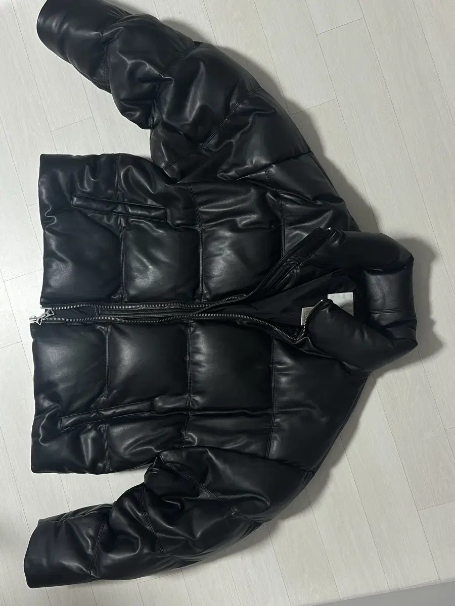 Aging CC 2way Leather Down Jumper 579 L (Sold Out)