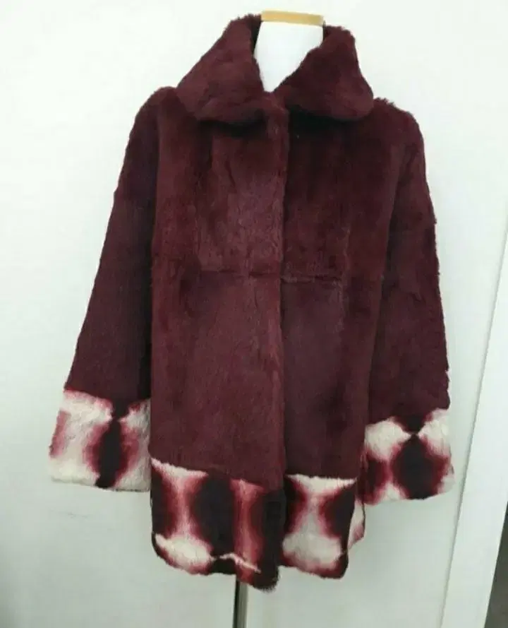 VASTO Women's Rabbit Fur Coat Size 66