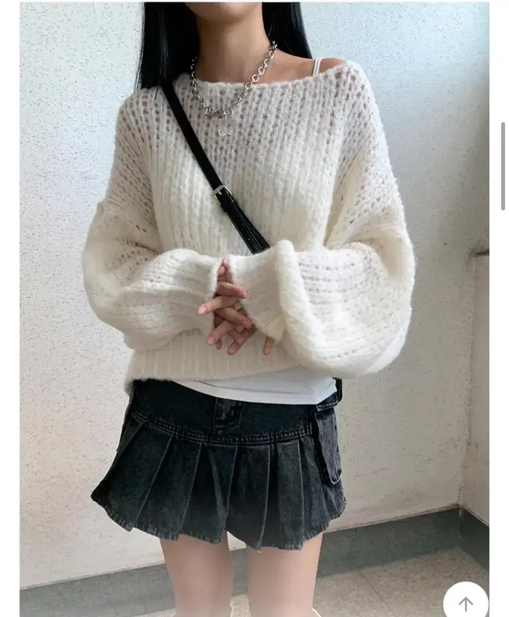 아쿠비클럽 bulky cream knit